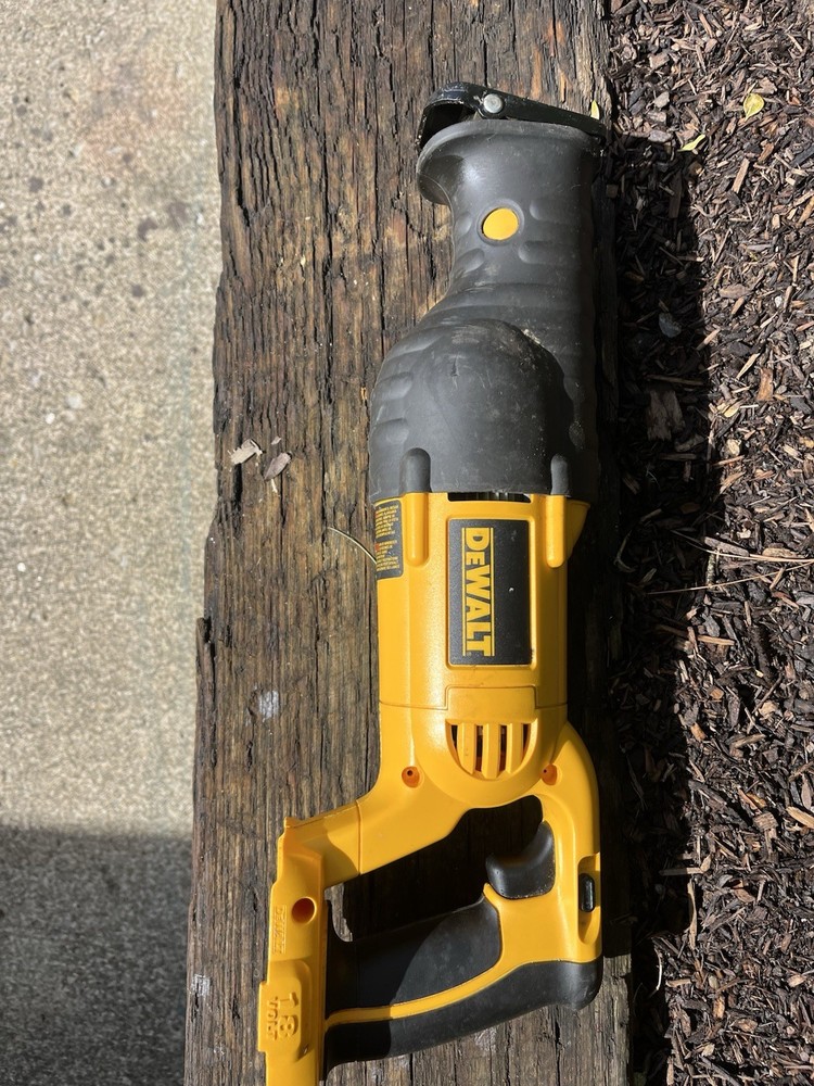 DEWALT 18V Cordless  reciprocating saw.