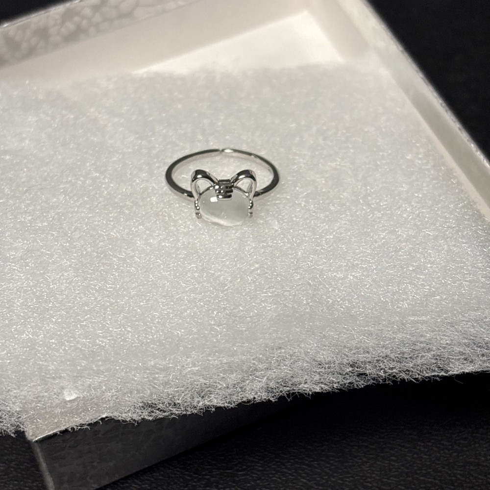 Cat Ring Size 7, Silver Color