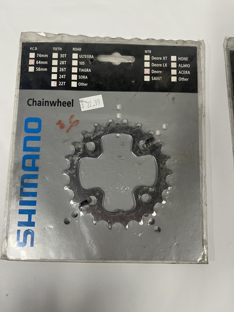 Shimano 64mm 22T deore chain wheel