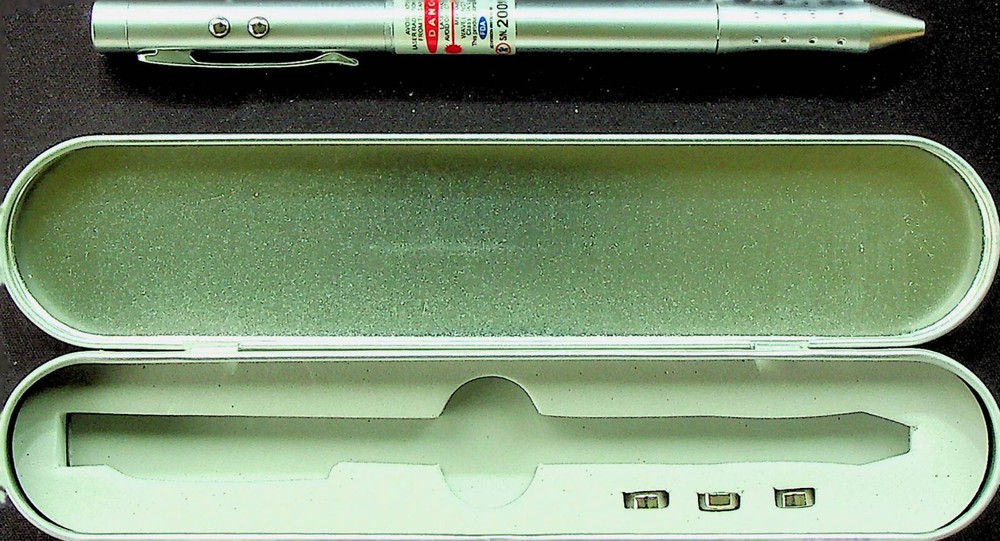 Electric Laser Pointer with Batteries - New in Box