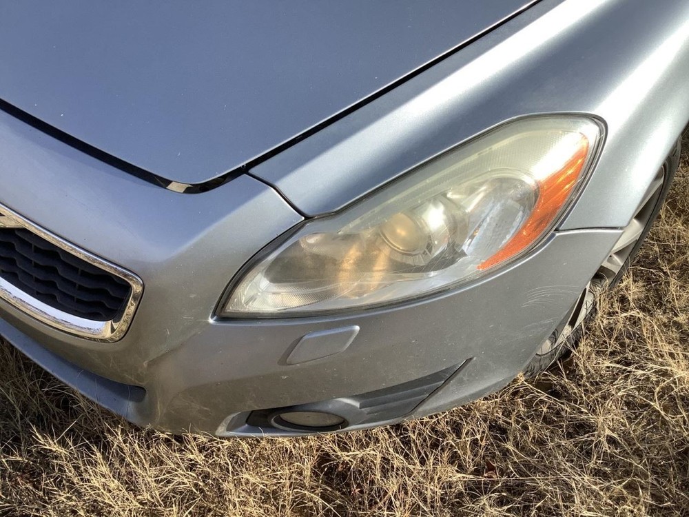 C70 2011 Glove Box 4909487