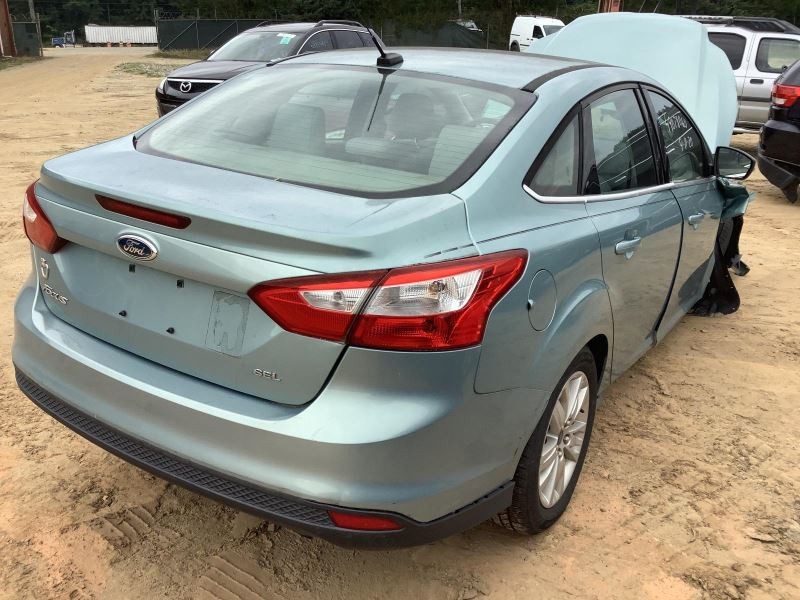 Info-GPS-TV Screen Front Display 4.2" Screen With Sync Fits 12 FOCUS 2822420