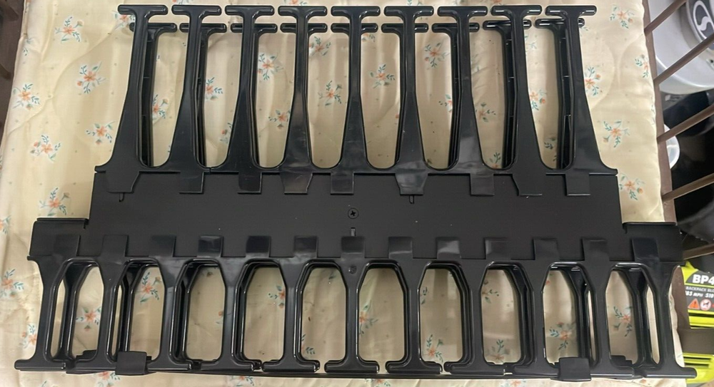 CPI Chatsworth Universal Horizontal Double Sided Cable Manager Gently Used