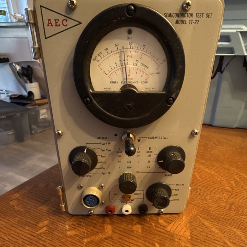 AEC TT-22 Semiconductor Test Set Electronics Tester