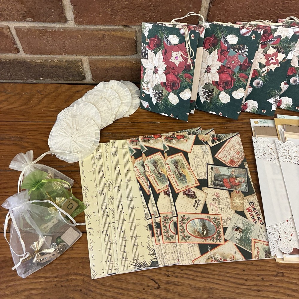 Christmas/Vtg Style Ephemera Holder + 50 Pcs Ephemera + Mini Collaged Notebook