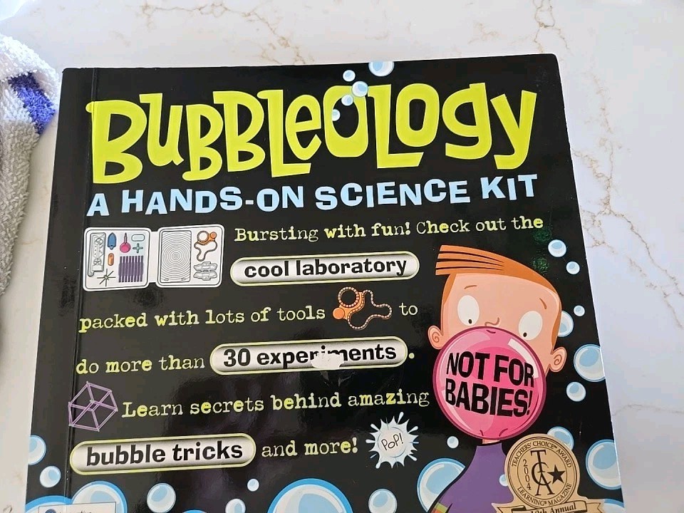 Bubbleology, A Hands On Science Kit. Vintage.