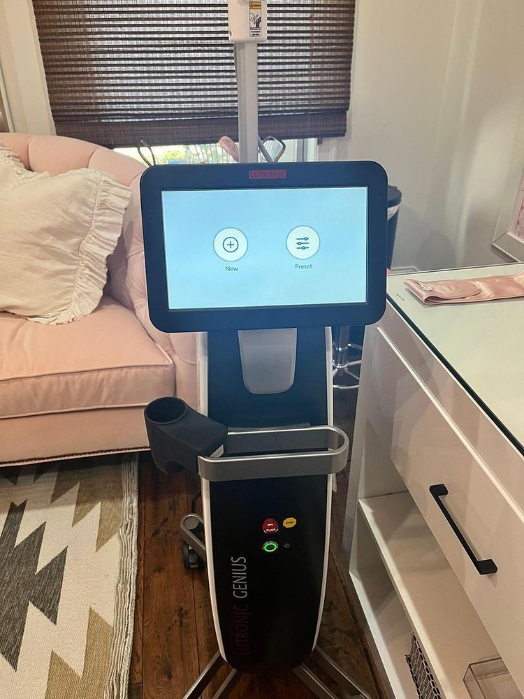 2022 Lutronic Genius - Radio Frequency Microneedling System