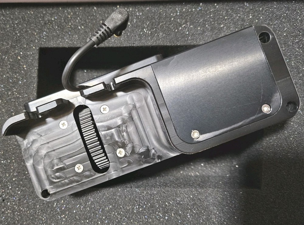 **WORKING CONFIRM** EDELKRONE PROGRAMMABLE MOTORISED MOTION CONTROL MODULE