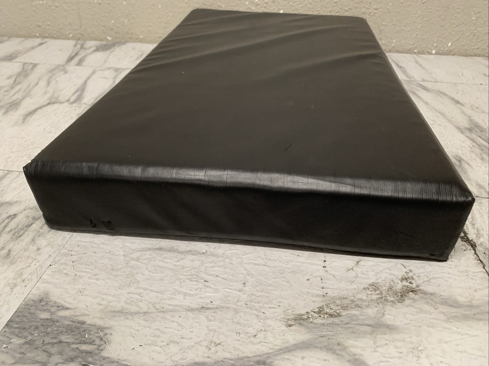 Skytron Table Board Pad