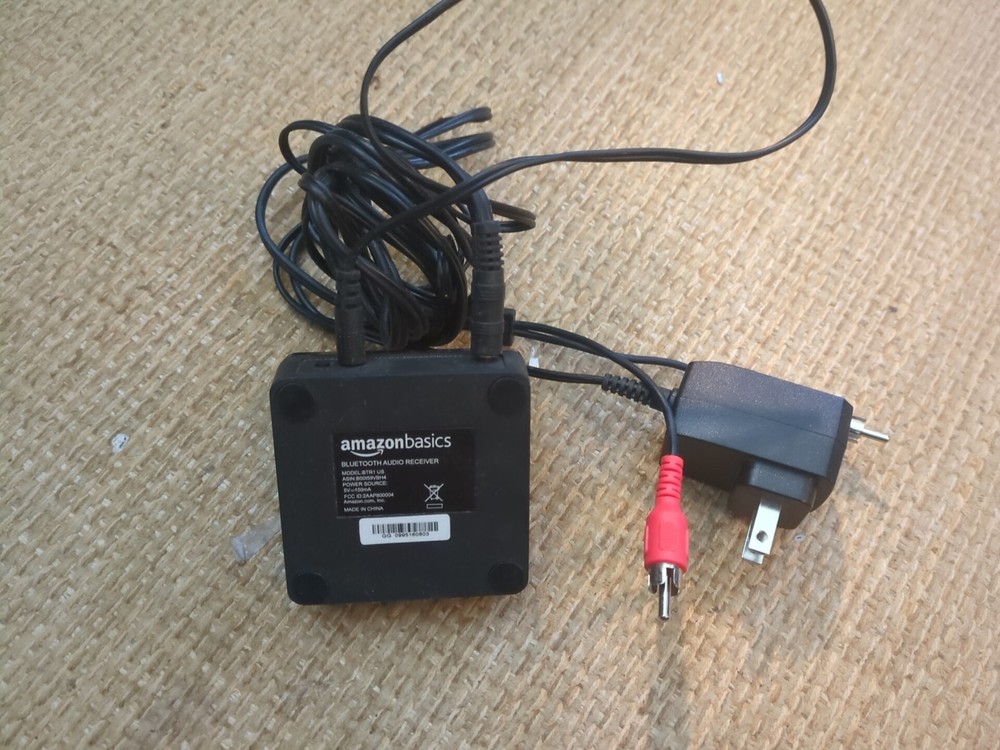Amazon Basics Bluetooth Audio Receiver Model BTR1 US - Works!