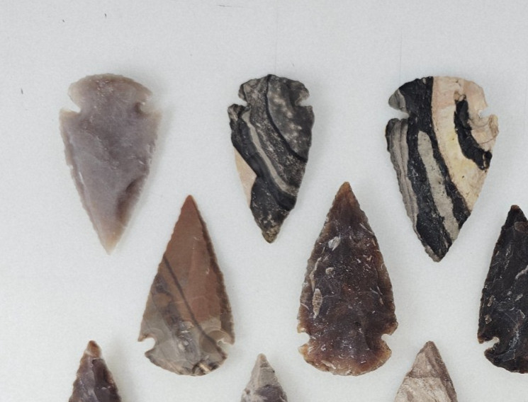 14 Piece Collection 2" Spearheads - Arrowheads - Hand Knapped Agate/Jasper