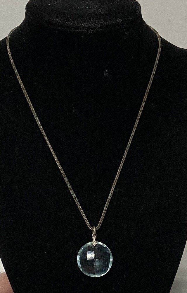 Light Blue Round Stone Vintage Necklace