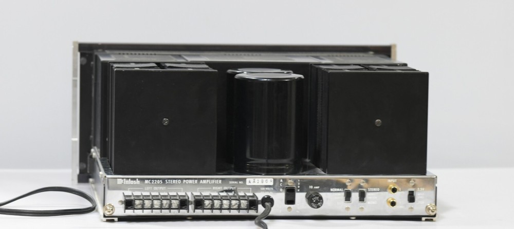 McIntosh MC2205 Solid State Amplifier - 200WPC