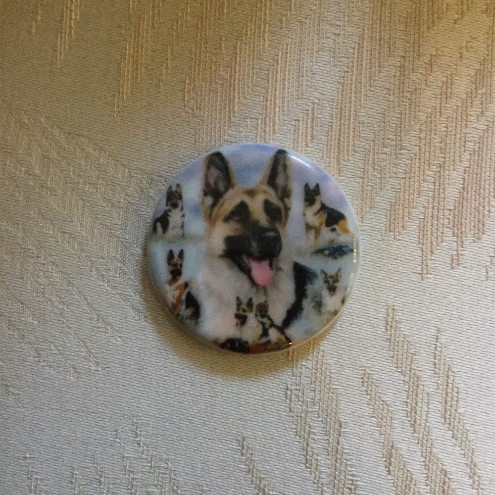 GERMAN SHEPHERD 2.5” ROUND CERAMIC MAGNET