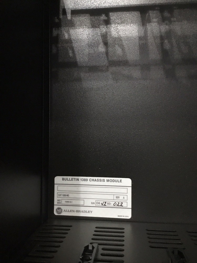 Allen Bradley 1389-M2 Mounting Rack / Chassis Module Ser A
