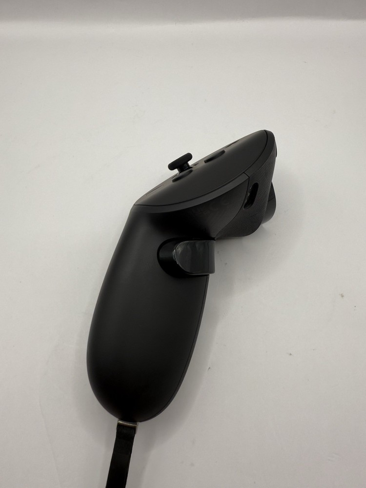 Meta quest Pro Controller LEFT ONLY Tested - Very Good