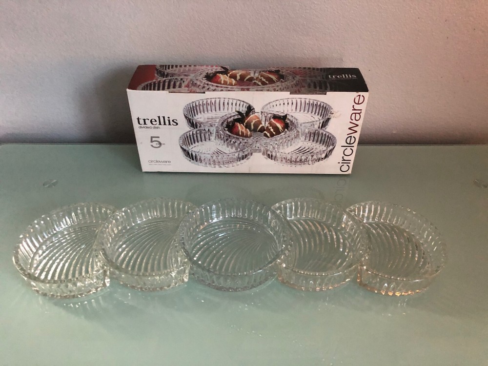 Circleware New Trellis 5 Pc Set Divided Dish Server Nuts Condiments Clear Glass