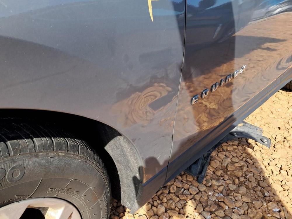 EQUINOX 2018 Glove Box 4785013