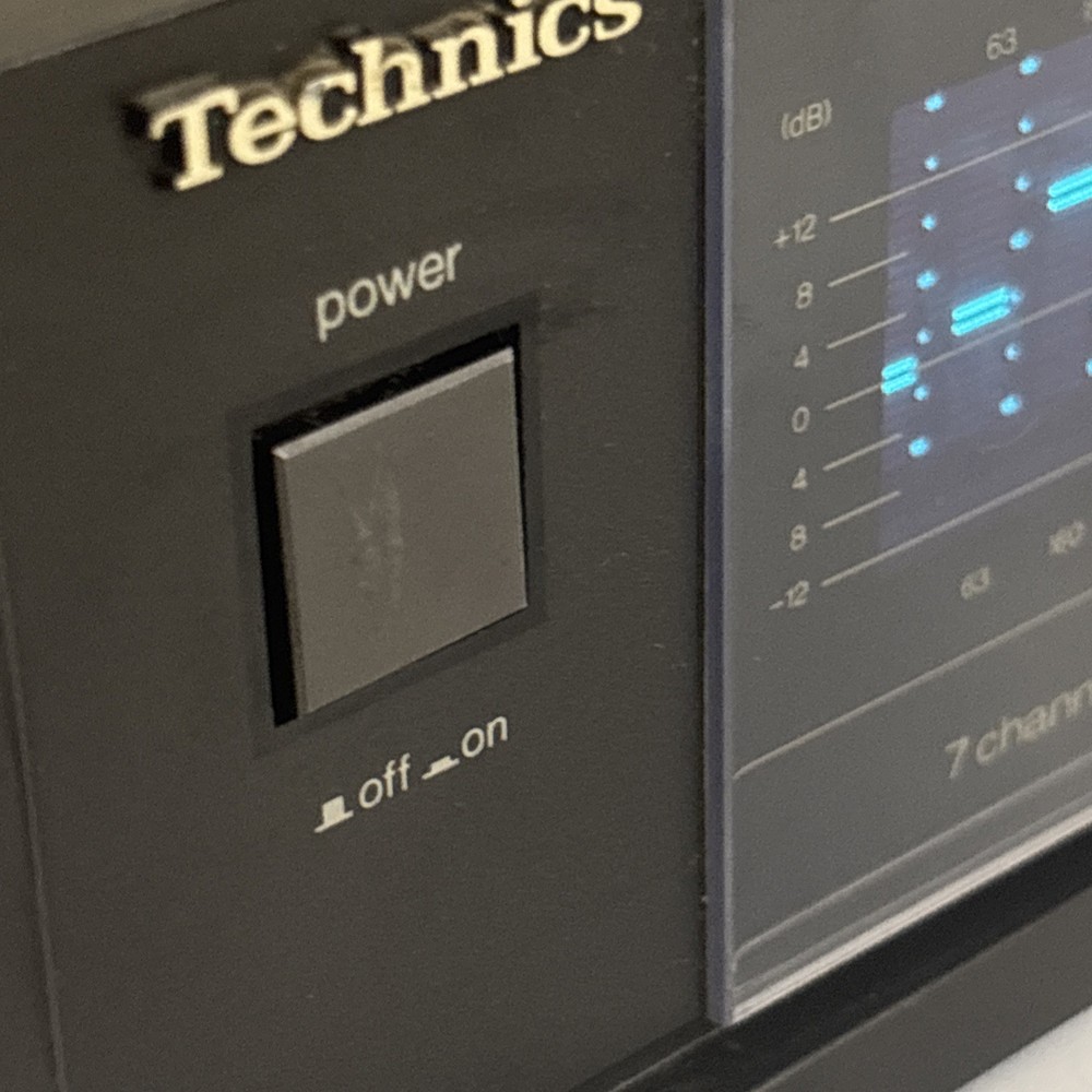 TECHNICS SH-8046 EQUALIZER Made In Japan.