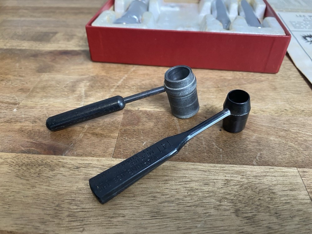 Lee Loader Complete Reloading Tool, 16 Gauge, 2-3/4 Shells, Hartford, Wis.