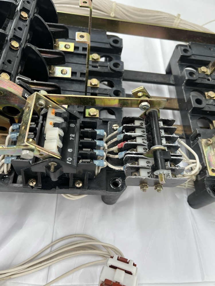 ASCO E7ADTSA3400N5C Automatic Transfer Switch, 7000 Series, 400A, 480V, 60Hz