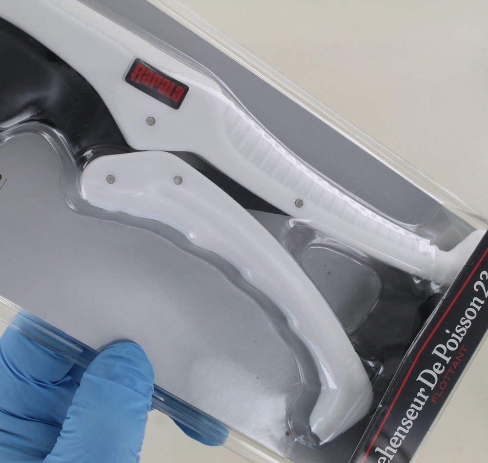 New Rapala 9" Fish Gripper - Floating