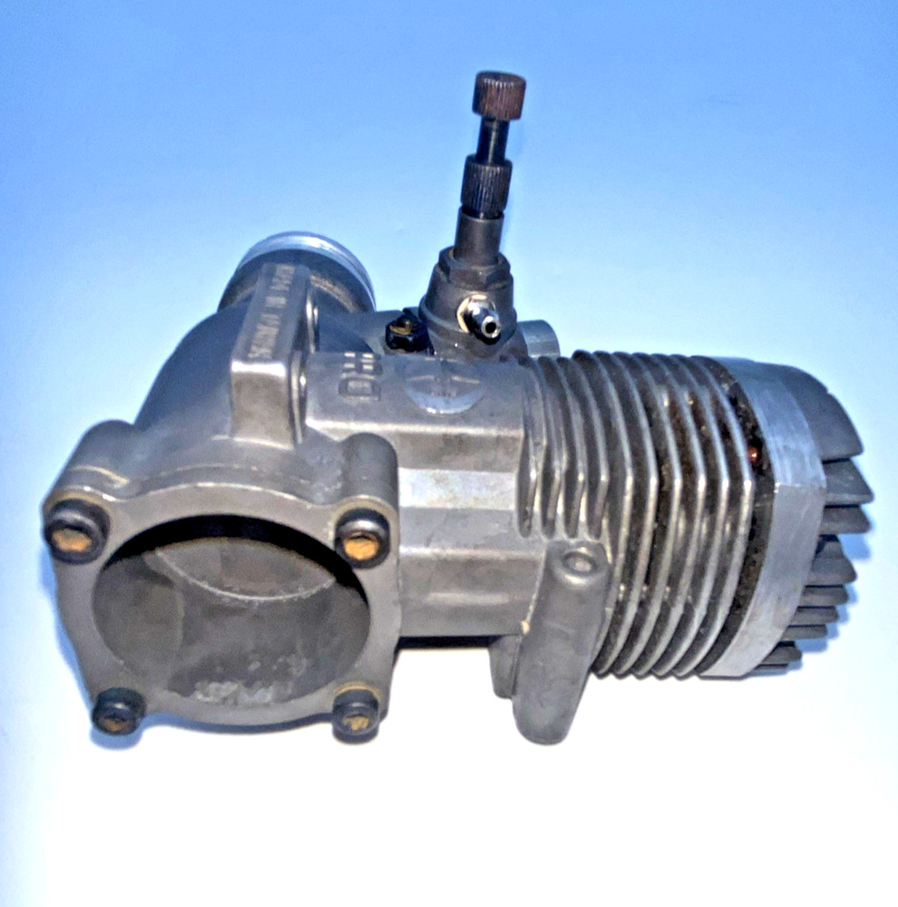 Thunder Tiger Pro 46 RC AIRPLANE ENGINE