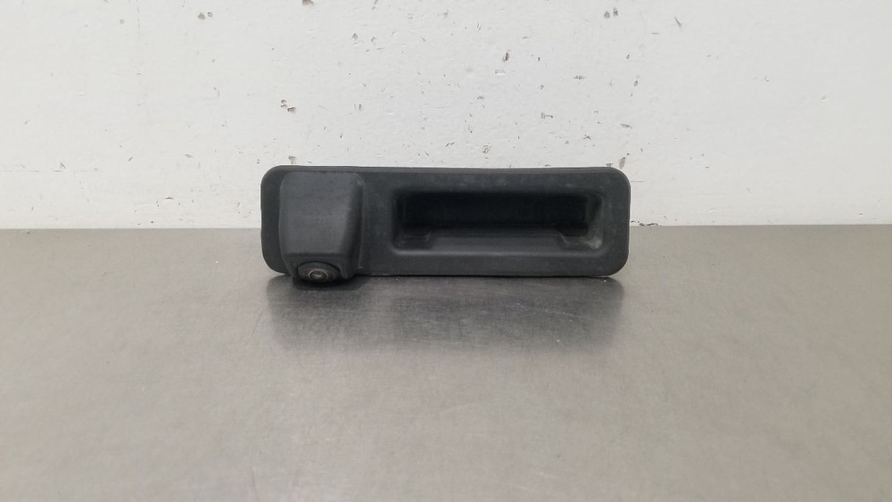 24 BMW M2 G87 REAR VIEW CAMERA