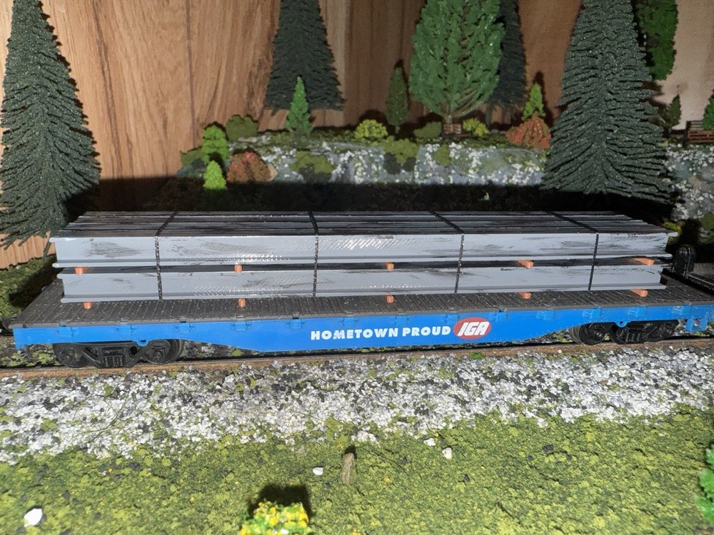 1:87 HO Scale 6” Ibeam Load/Decor - W/ Blk Straps- Short Stack