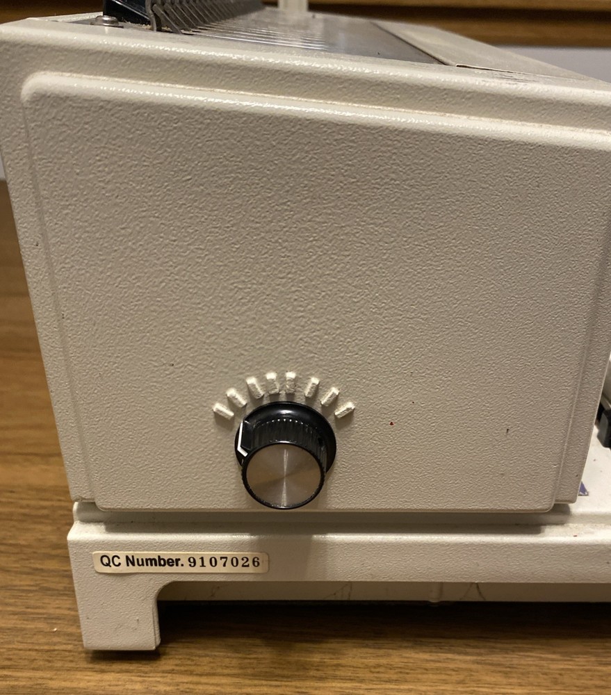 Akiles Megabind-1 Comb Binding Punch & Opener (READ DESCRIPTION)
