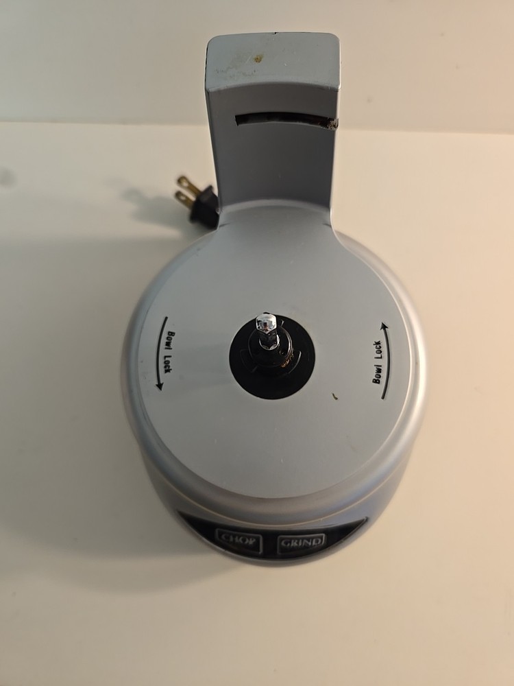 Cuisinart Mini-Prep Plus DLC-200 Chop/Grind Food Processor BASE ONLY