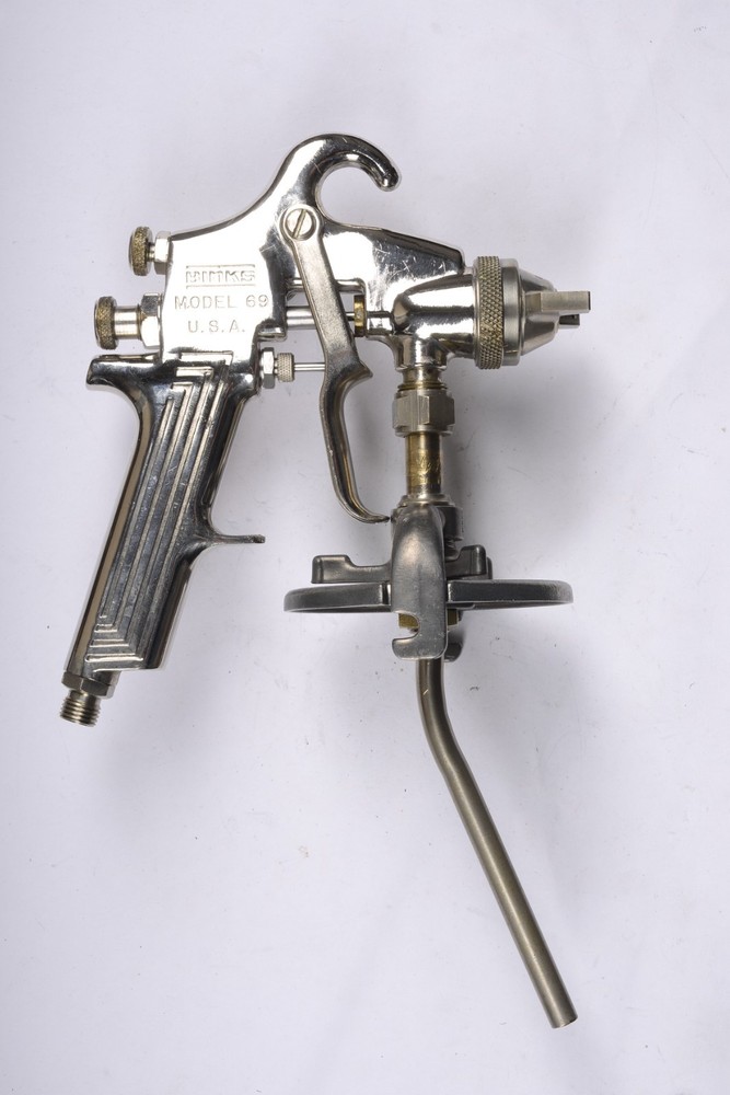 Binks Model 69 Spray Gun