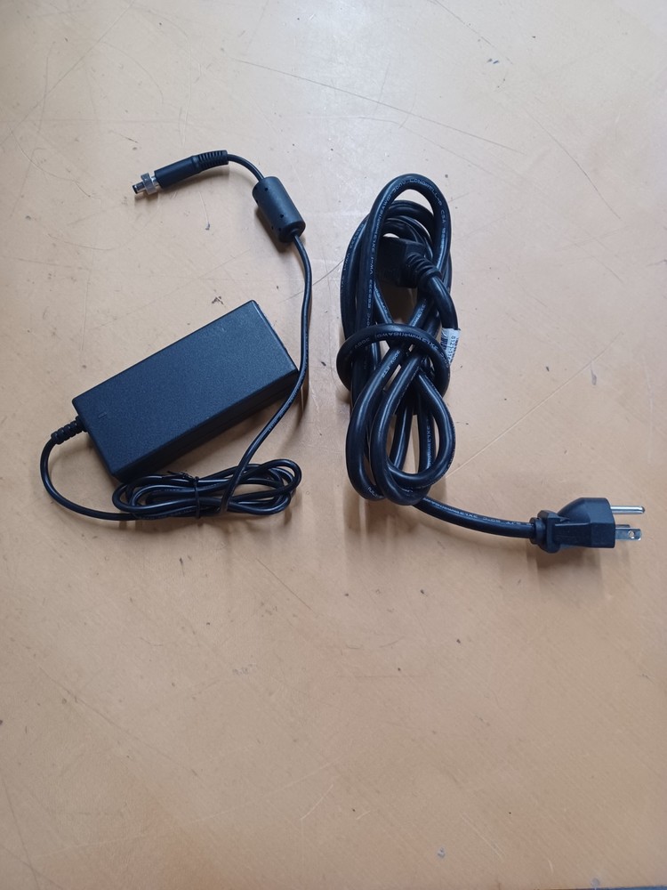 DELL VMWARE Edge 640 E42W E42W001 W/ ADAPTER
