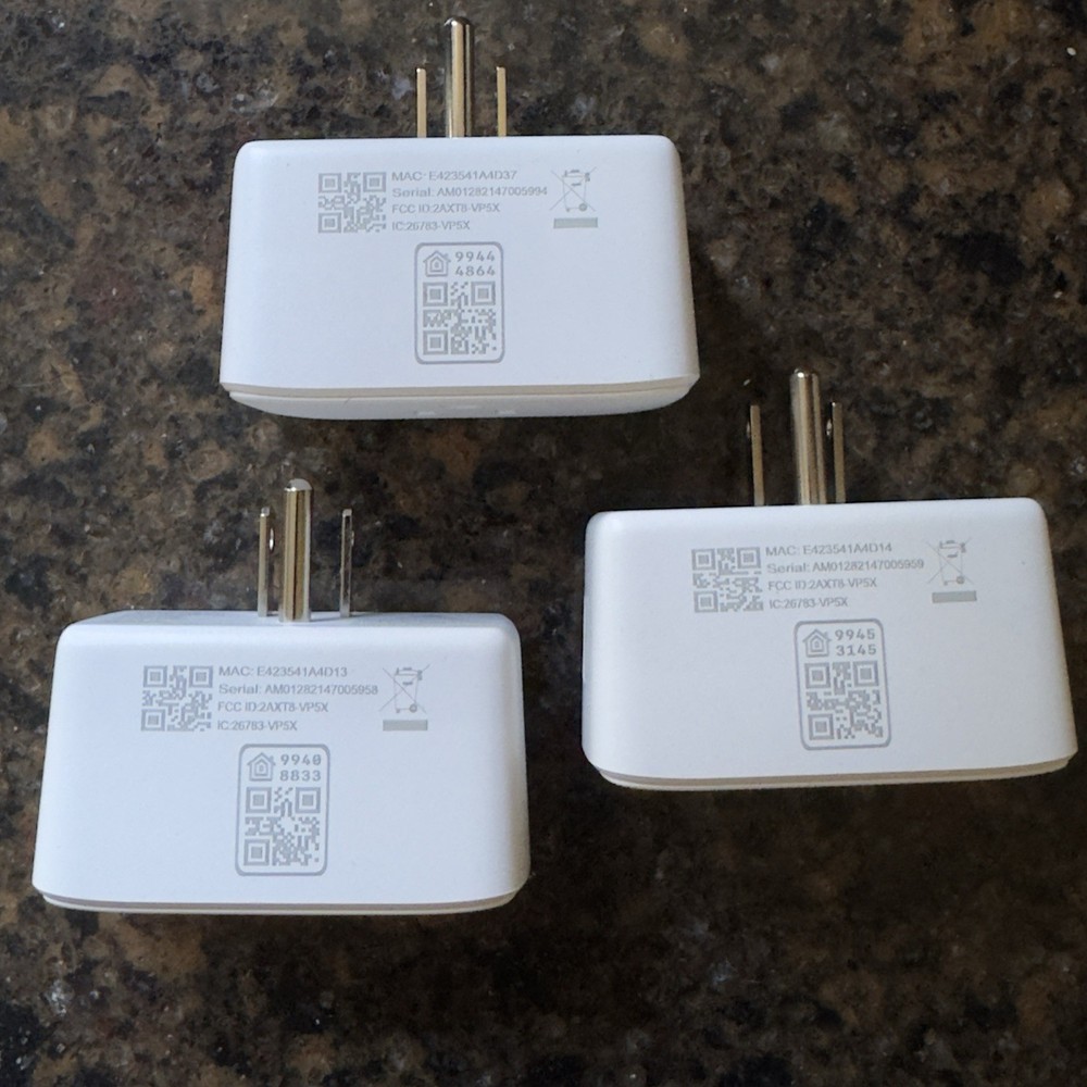 VOCOlinc SmartBar Wi-Fi Plug – VP5X - 3 Pack - Open Box