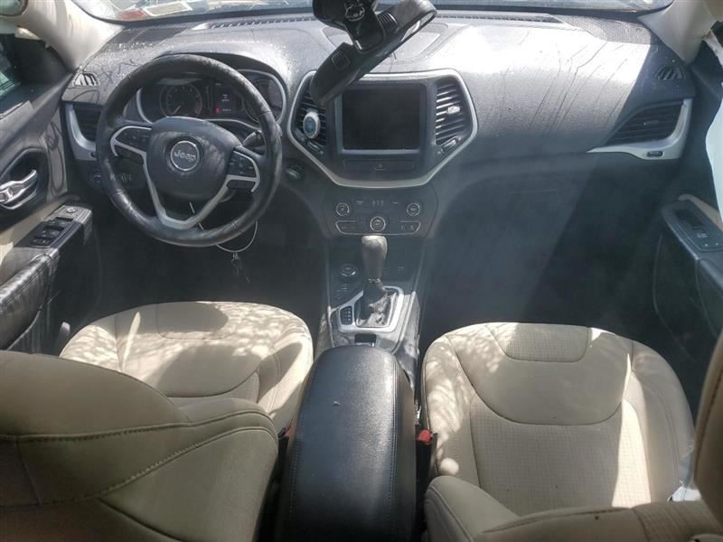 CHEROKEE 2015 Glove Box 402649