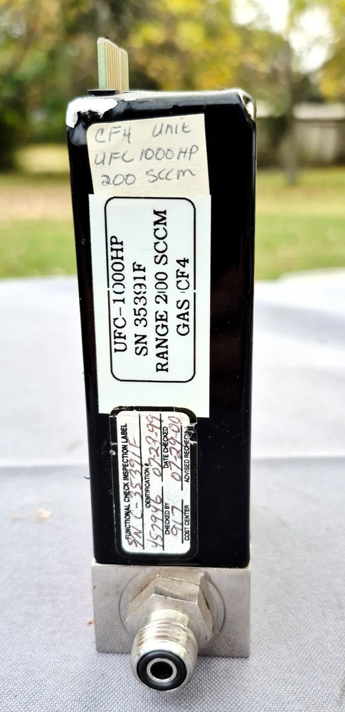 Unit UFC-1100 HP Mass Flow Controller Range 200 SCCM Gas CF4