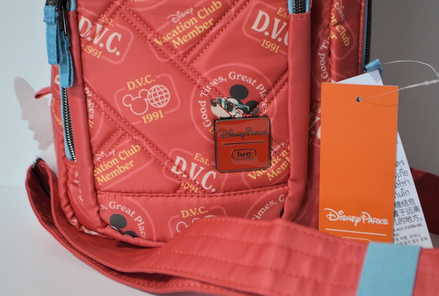 Disney Vacation Club Member Mickey Shoulder Strap Lug Backpack DVC Bag