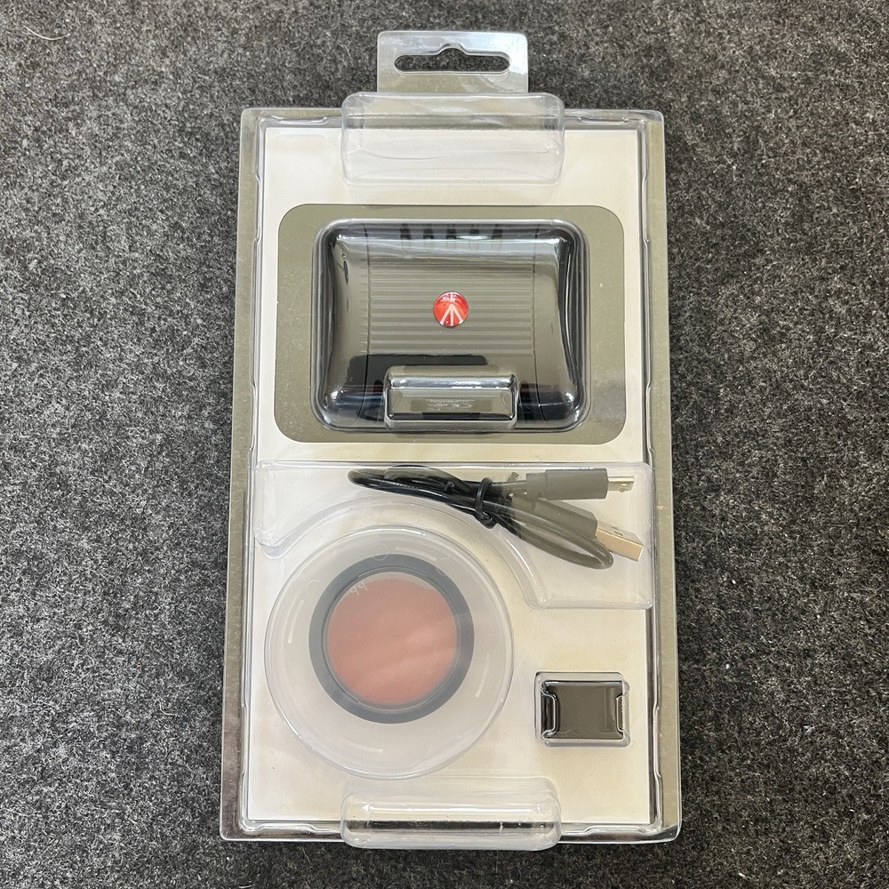 Manfrotto LUMIMUSE 3 LED Camera Light and Accessories open box