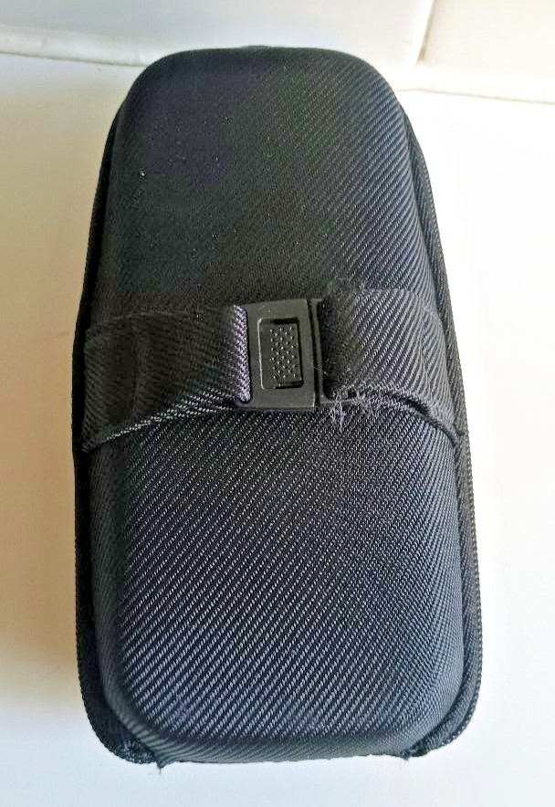 PIQUADRO Zippered Hard shell Accessories Storage Case clip attach