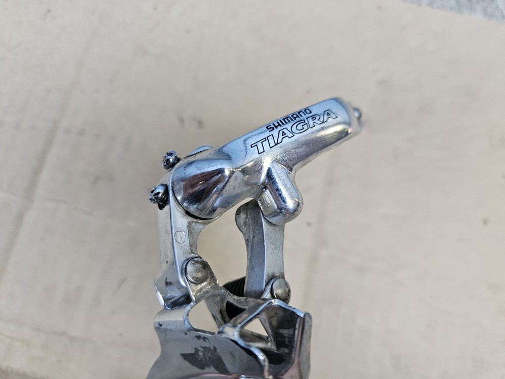 BROKEN Shimano Tiagra Front Triple Derailleur 28.6mm Clamp Bottom Pull FD-4403