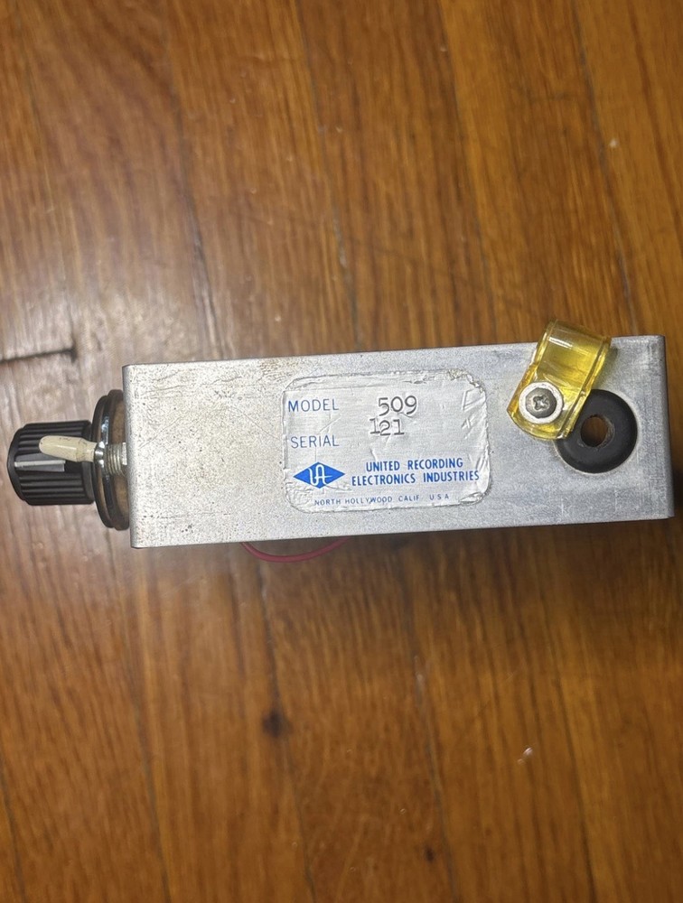 Universal Audio/UREI 509 EQ