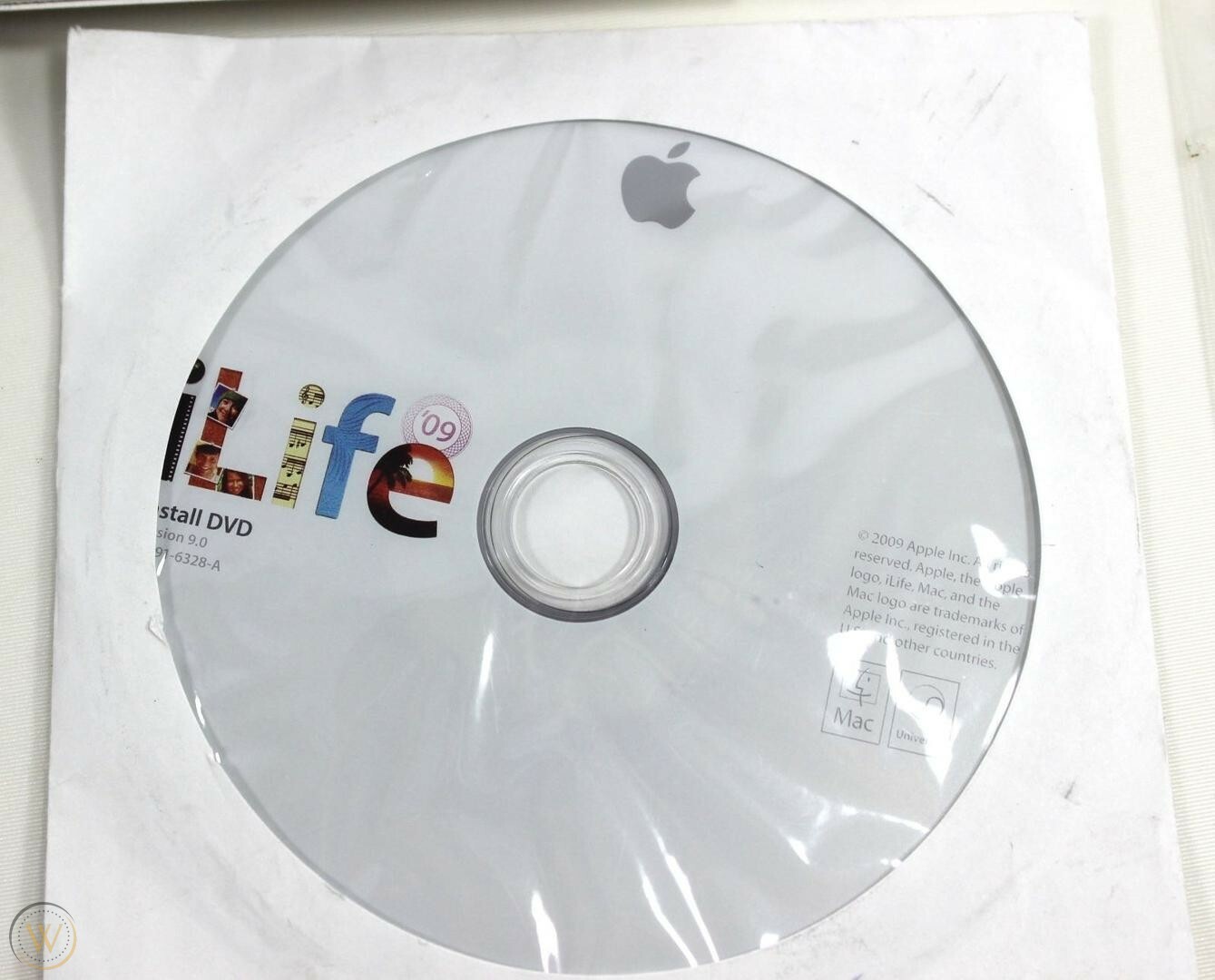 Apple iLife 09 Family Pack - Version 9.0.3 - (No Box/In Sleeve) New