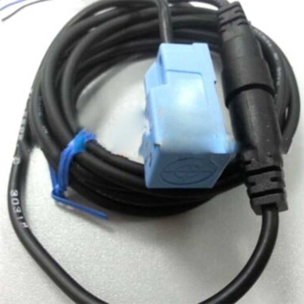 1pcs TL-E5PE1-C TLE5PE1C For KFPS Proximity Switch Sensor