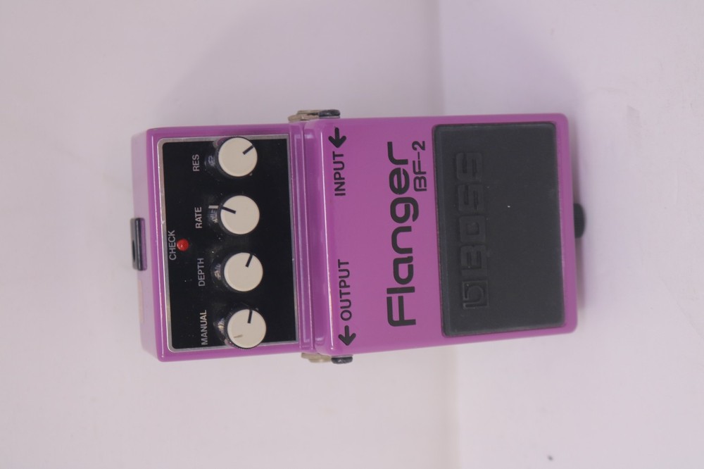 BOSS BF-2 Flanger Guitar Effects Pedal