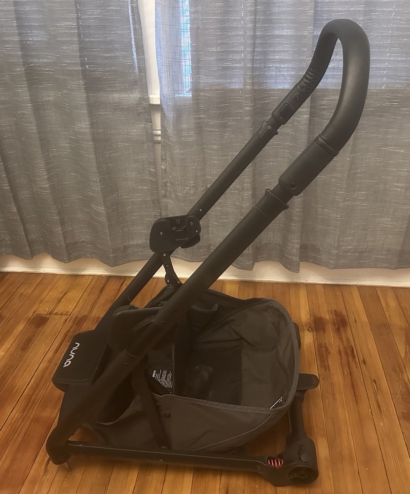 Nuna Mixx Stroller Frame Only READ DESCRIPTION