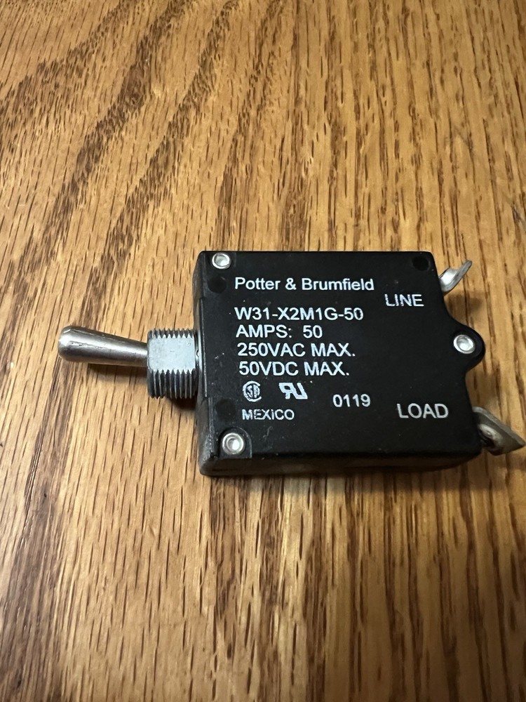 Aircraft avionics 50 amp toggle breaker