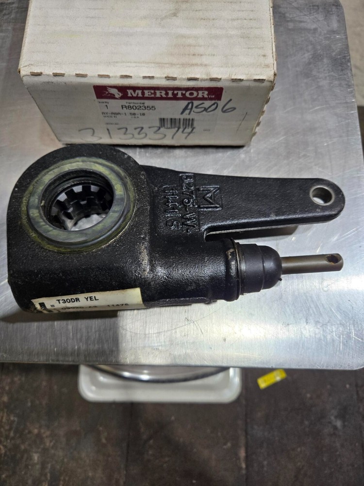 3133374 Meritor RH slack adjuster