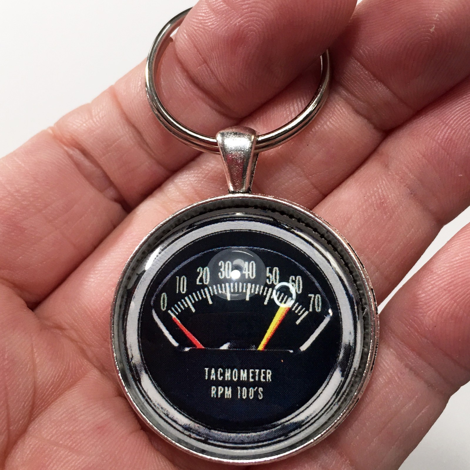 Vintage Chevrolet Kneeknocker 70 RPM Tachometer Gauge 1.2" Diameter Keychain
