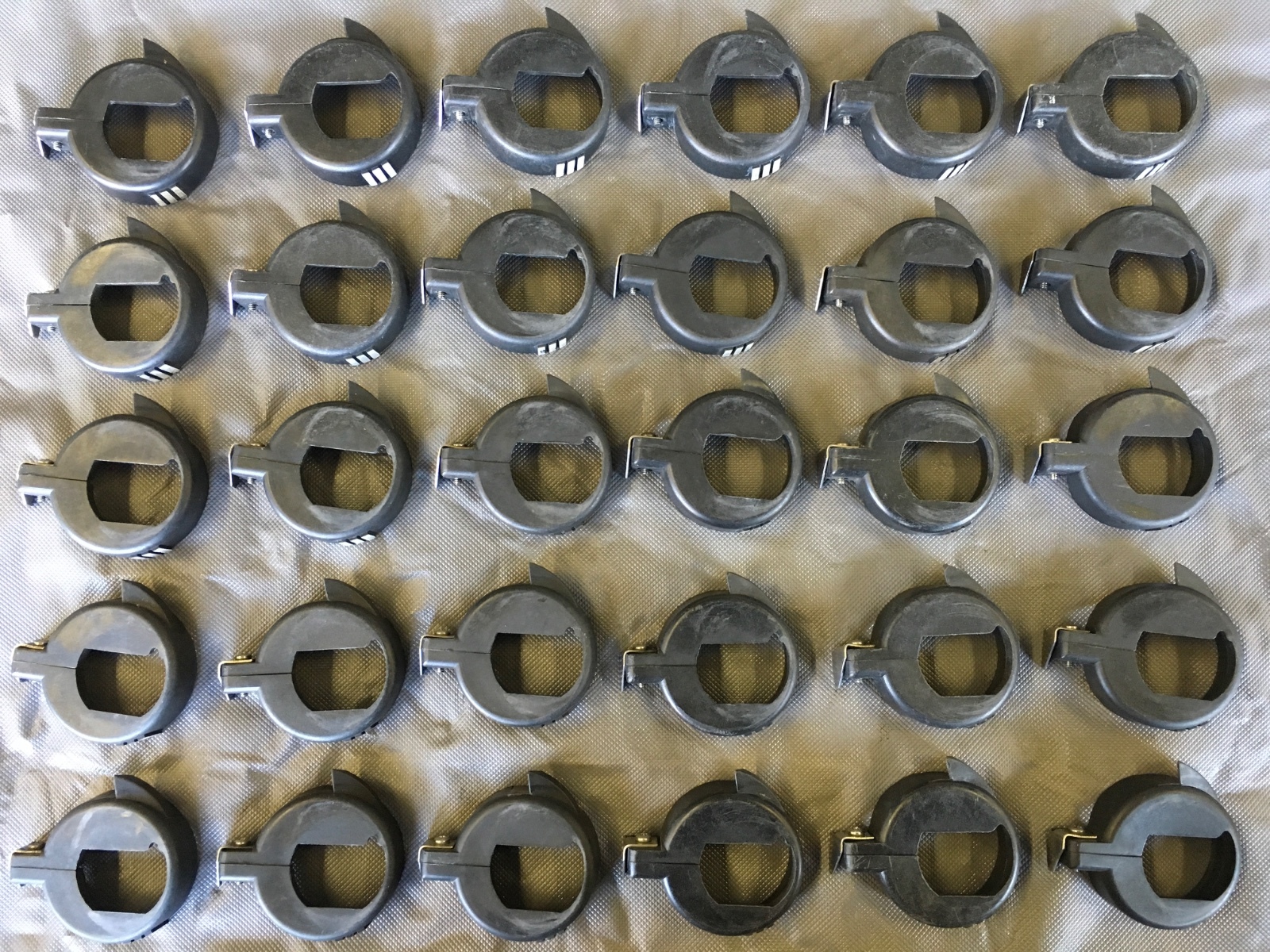 AV2000 Scott Voice Amp Amplifier Mounting Bracket P/N 804636-01