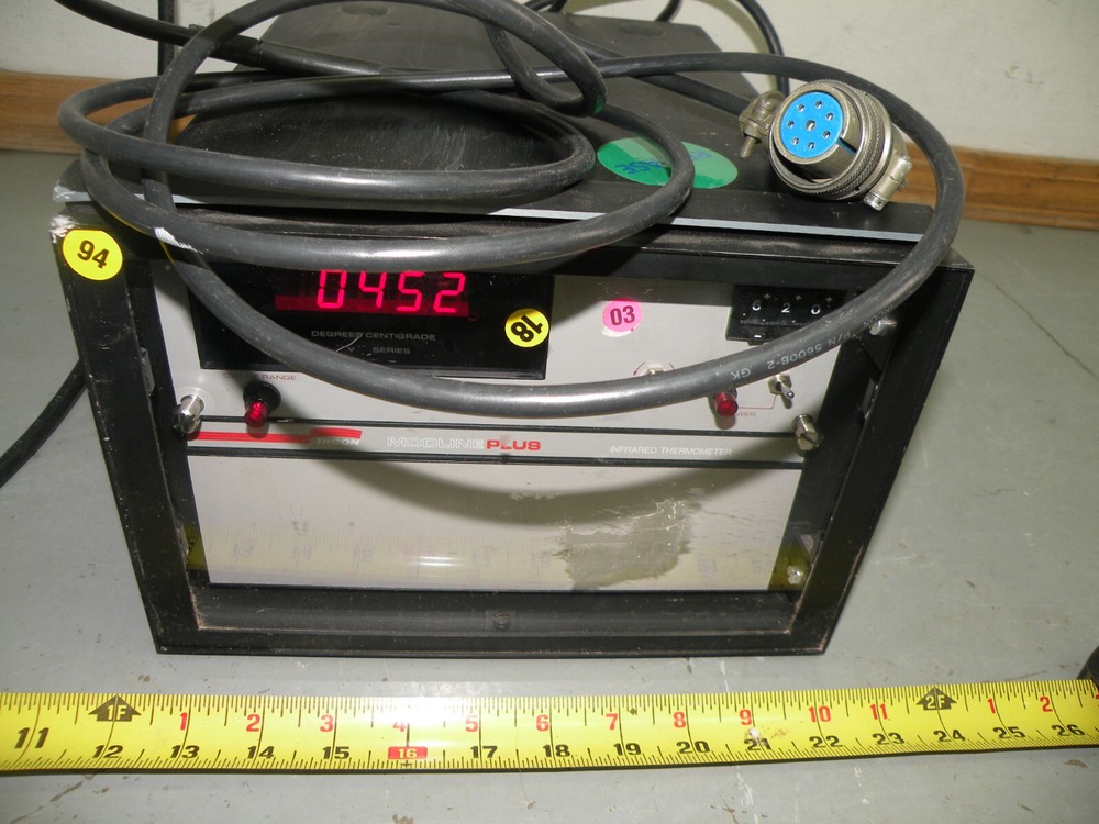 IRCON Modline Plus "V" Series Infrared Thermometer Controller 450 - 1200°C
